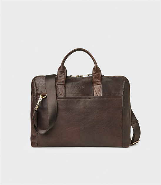 Saddler, Gustav necessär, Mörkbrun